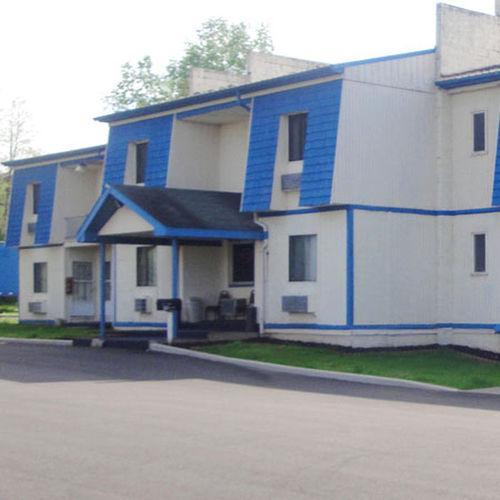 Budget Ontario Motel *